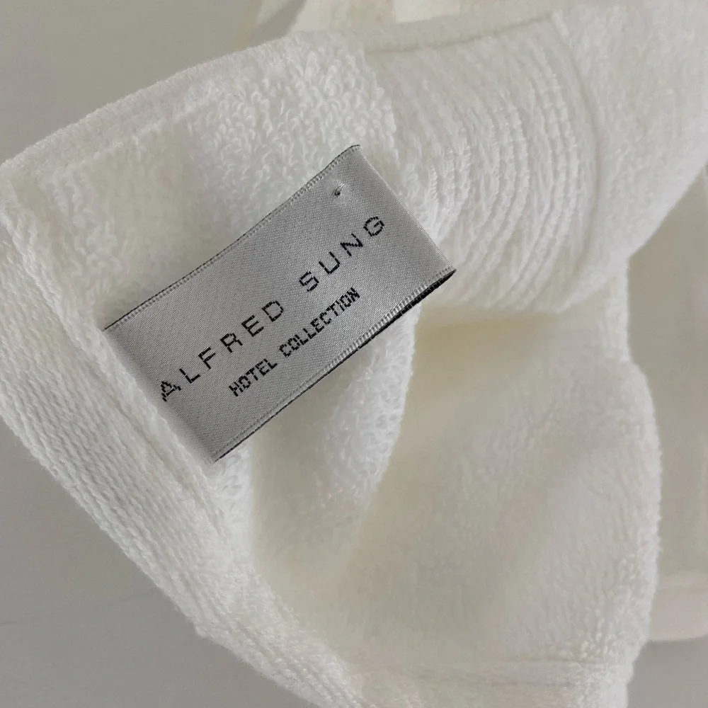 ALFRED SUNG soft absorbent